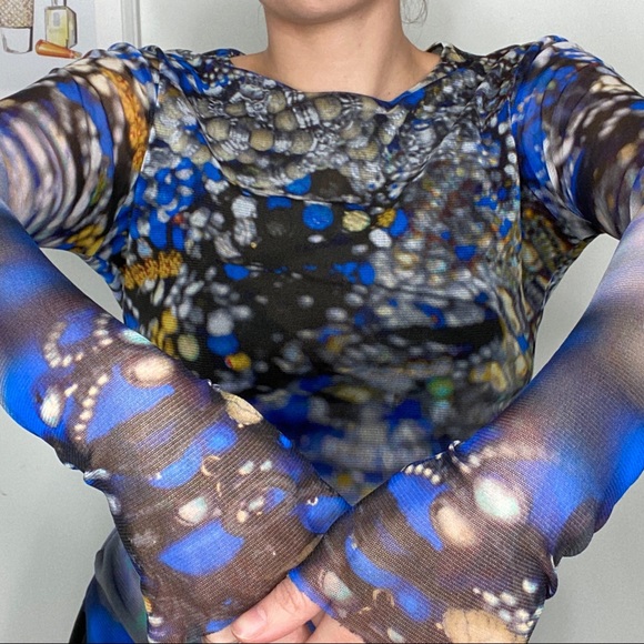 *SOLD ON VINTED* Y2K Mesh Long Sleeve - Picture 2 of 4